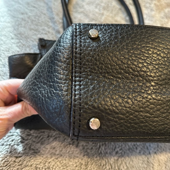 Beautiful pebbled leather Kate Spade tote - excellent condition - Picture 8 of 12
